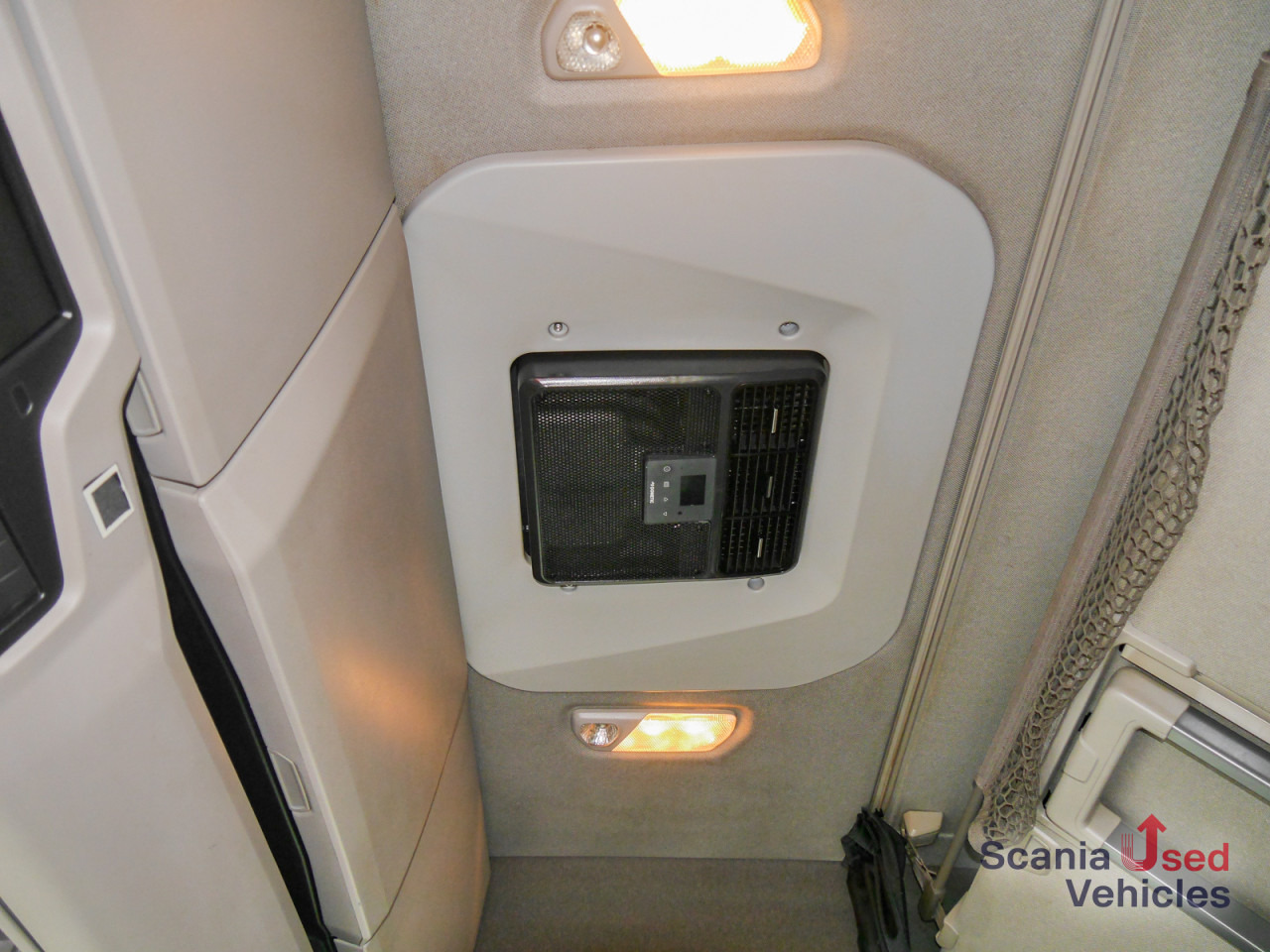 SCANIA R 450 B6x2NB - Schaltgetriebe / LBW - - Konteineru vedējs/ Kravas automašīna ar noņemamā virsbūve: foto 2 SCANIA R 450 B6x2NB - Schaltgetriebe / LBW - - Konteineru vedējs/ Kravas automašīna ar noņemamā virsbūve: foto 2