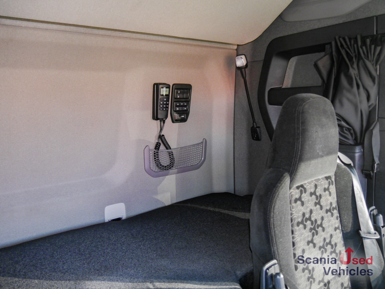 SCANIA R 460 A4x2EB - SUPER - - Vilcējs: foto 2 SCANIA R 460 A4x2EB - SUPER - - Vilcējs: foto 2