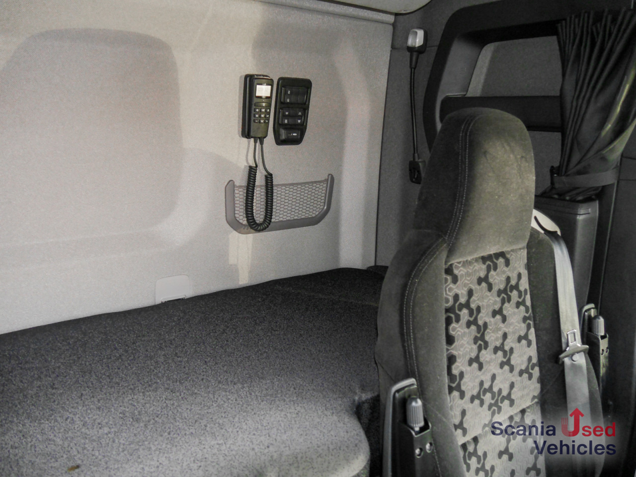 SCANIA R 460 A4x2NA - SUPER / Hydraulik - - Vilcējs: foto 2 SCANIA R 460 A4x2NA - SUPER / Hydraulik - - Vilcējs: foto 2