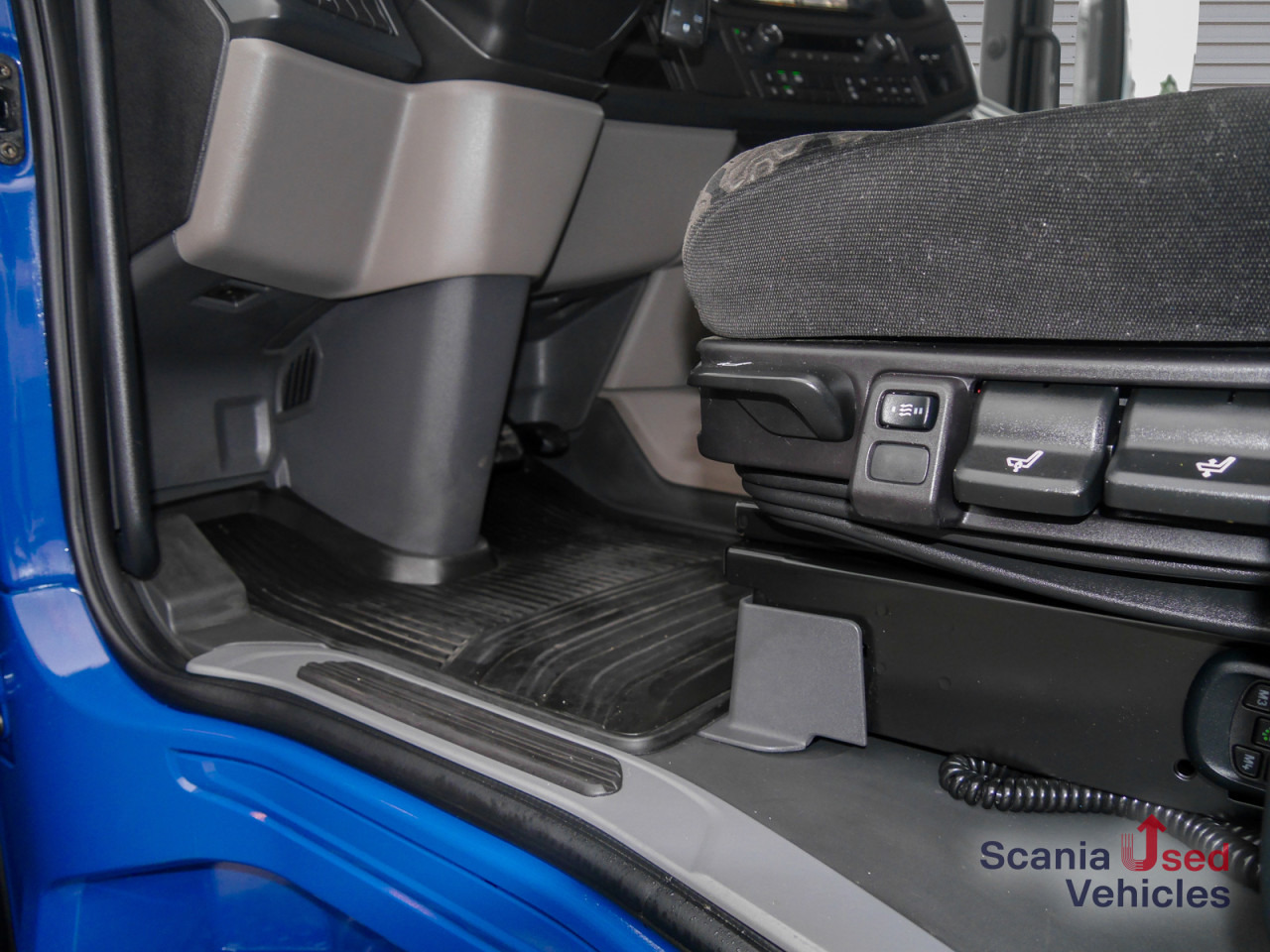 SCANIA R 460 A4x2NA - SUPER - - Vilcējs: foto 3 SCANIA R 460 A4x2NA - SUPER - - Vilcējs: foto 3