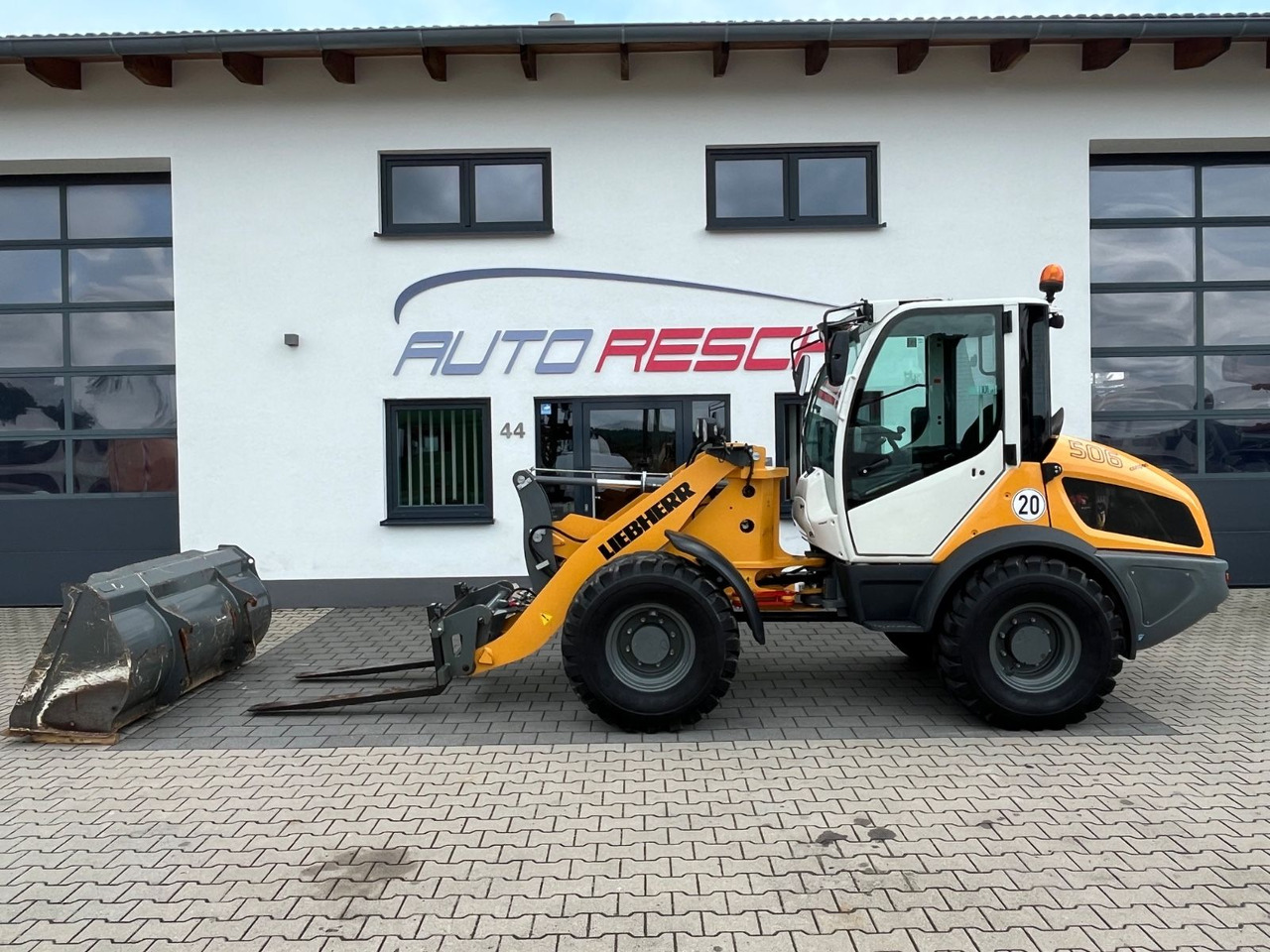 Liebherr 506 Compact Schaufel Gabel - Riteņu iekrāvējs: foto 2 Liebherr 506 Compact Schaufel Gabel - Riteņu iekrāvējs: foto 2