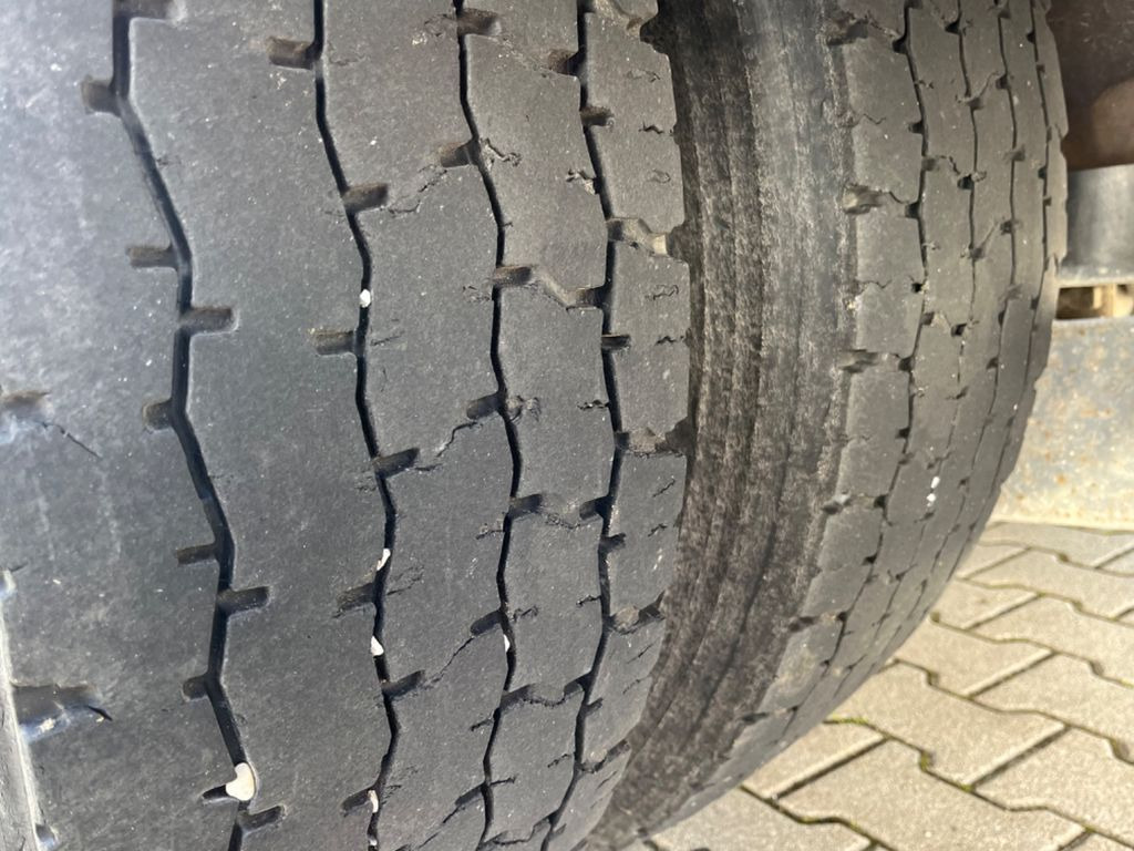 Kravas automašīna pašizgāzējs, Kravas auto ar manipulatoru Mercedes-Benz Actros 2544 MP2 Kupplung Retarder PK 17502: foto 6