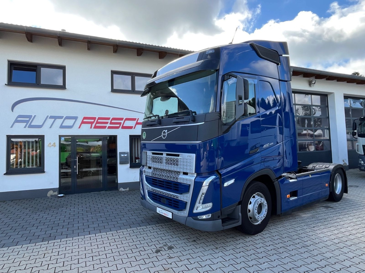 Volvo FH 460 I-SAVE ACC LED neues Modell - Vilcējs: foto 1 Volvo FH 460 I-SAVE ACC LED neues Modell - Vilcējs: foto 1