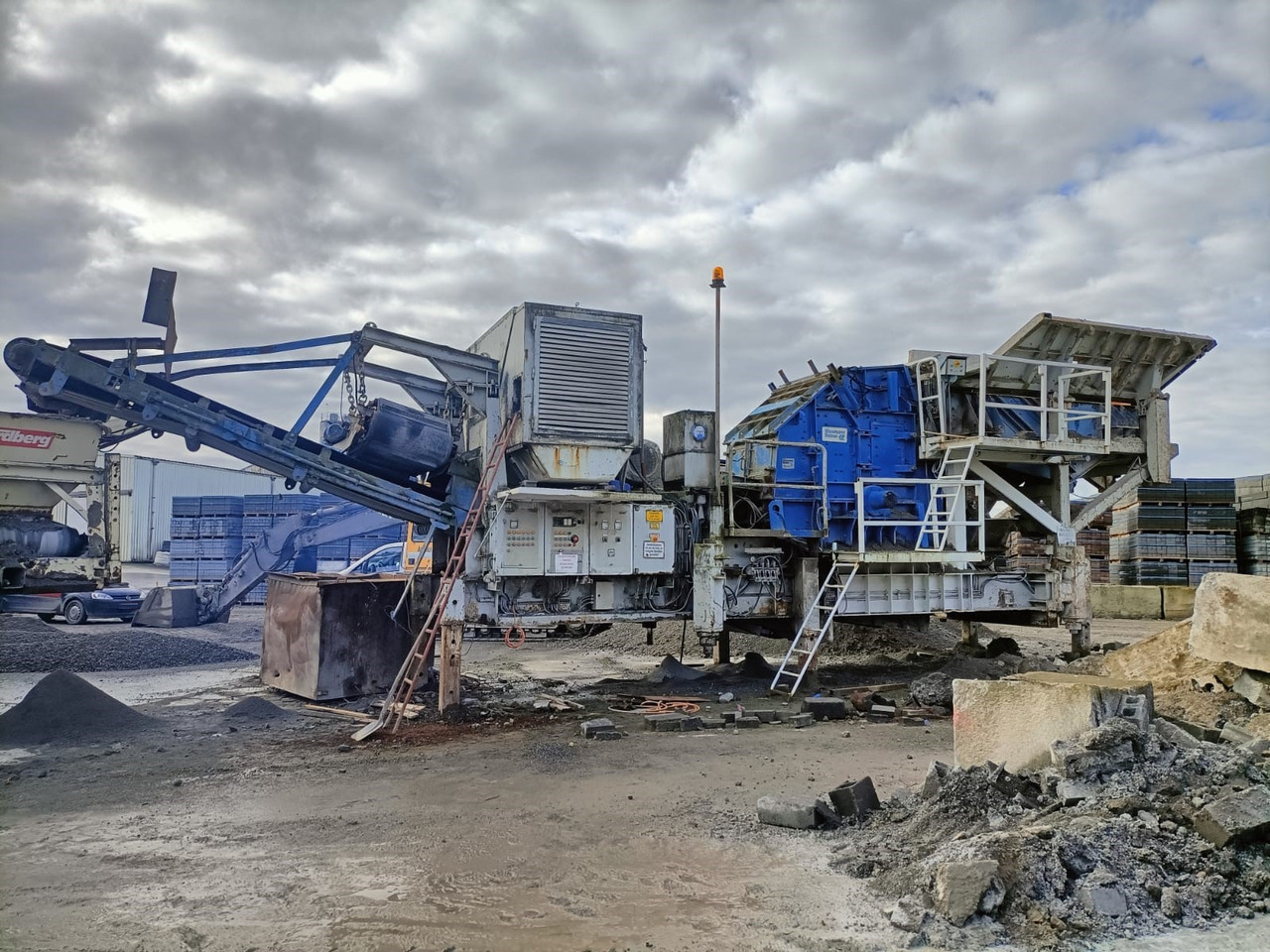 KLEEMANN SHB 10/90 - Trieciena drupinātājs: foto 2 KLEEMANN SHB 10/90 - Trieciena drupinātājs: foto 2