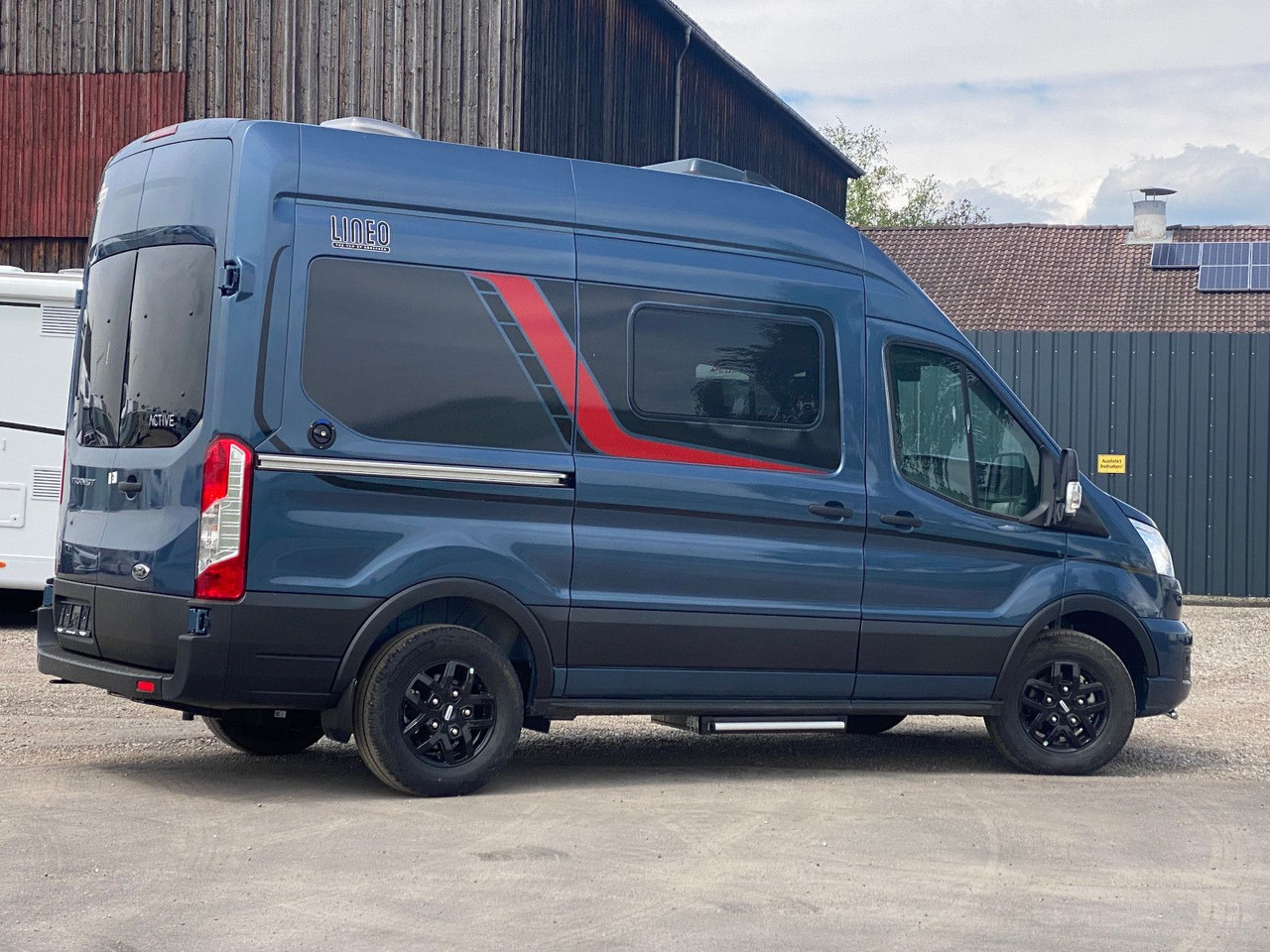 Bürstner Lineo C 550 - Auto kemperis: foto 4 Bürstner Lineo C 550 - Auto kemperis: foto 4