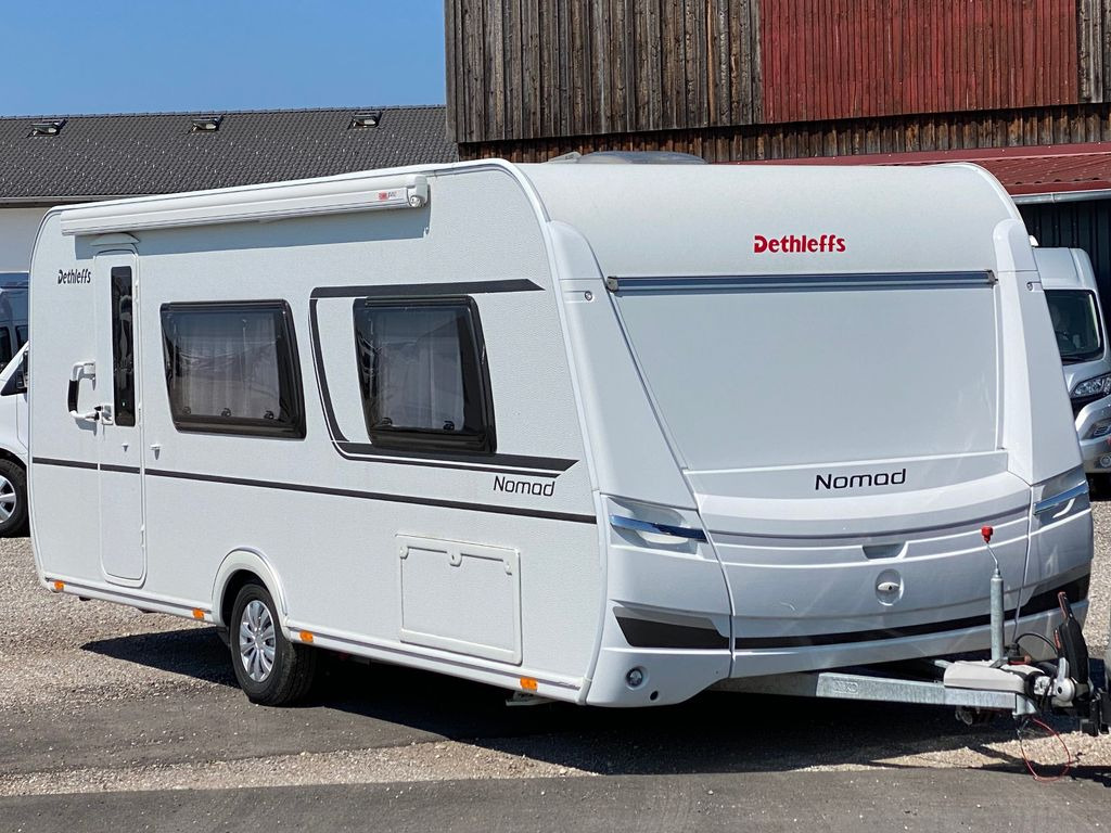 Dethleffs Nomad 520 ELT, Heckbad, SAT, Mover, Markise, ec - Dzīvojamais treileris: foto 1 Dethleffs Nomad 520 ELT, Heckbad, SAT, Mover, Markise, ec - Dzīvojamais treileris: foto 1
