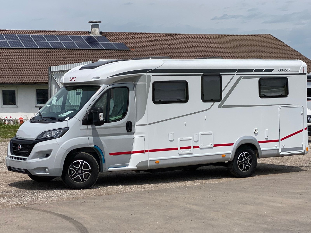LMC T 662 Grey Selection,Automatik, Markise - Daļēji integrētais kemperis: foto 3 LMC T 662 Grey Selection,Automatik, Markise - Daļēji integrētais kemperis: foto 3