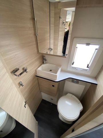 Dzīvojamais treileris Sterckeman Alize Connect 560 CP, Quennsbett, Mover, Klima: foto 13