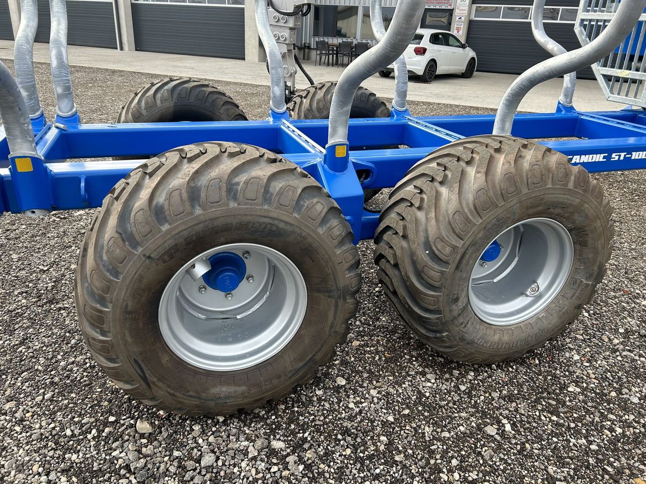 Scandic Rückewagen 13,5 to-8,30m Kran-NEU - Meža piekabe: foto 4 Scandic Rückewagen 13,5 to-8,30m Kran-NEU - Meža piekabe: foto 4