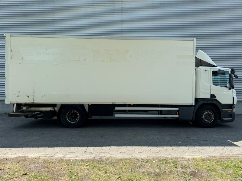 Scania P 230 / Klima / Manual / Tail Lift / TUV: 10-2025 / Belgium Truck - Kravas automašīna ar slēgto virsbūvi: foto 4 Scania P 230 / Klima / Manual / Tail Lift / TUV: 10-2025 / Belgium Truck - Kravas automašīna ar slēgto virsbūvi: foto 4