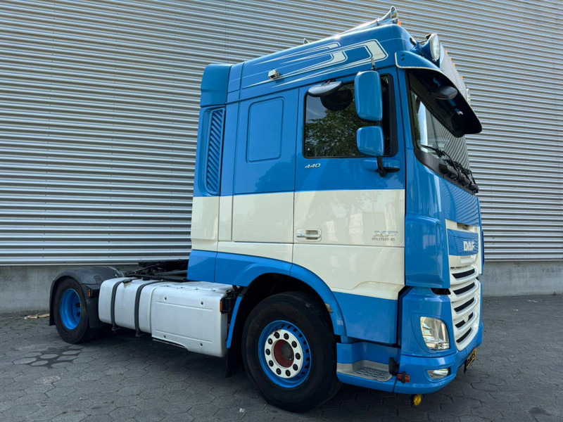 DAF XF 440 SC / 2 Tanks / Roof Klima / NL Truck - Vilcējs: foto 2 DAF XF 440 SC / 2 Tanks / Roof Klima / NL Truck - Vilcējs: foto 2