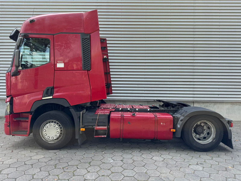 Renault T 460 / 2 Tanks / Refrigerator / 2 Beds / Euro 6 - Vilcējs: foto 5 Renault T 460 / 2 Tanks / Refrigerator / 2 Beds / Euro 6 - Vilcējs: foto 5