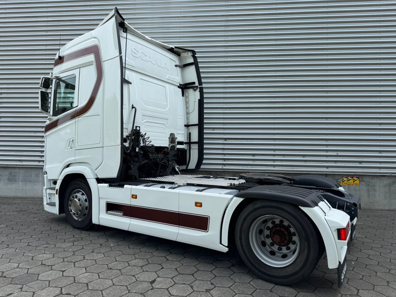 Scania S450 / Retarder / Full Air / Night Klima / 2 Tanks / TUV: 3-2026 / Belgium Truck - Vilcējs: foto 3 Scania S450 / Retarder / Full Air / Night Klima / 2 Tanks / TUV: 3-2026 / Belgium Truck - Vilcējs: foto 3