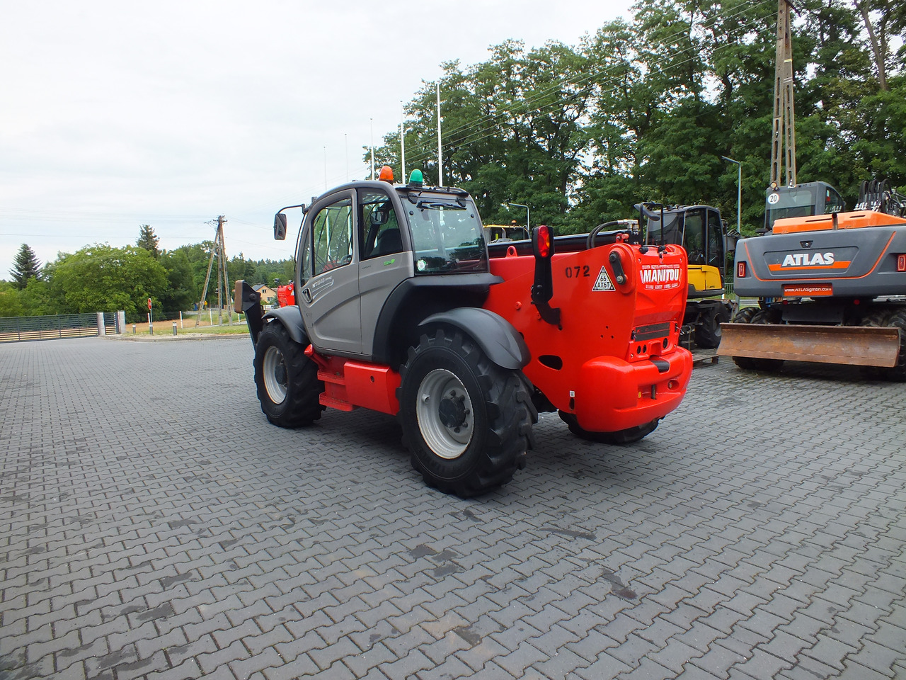 MANITOU MT1840 - Teleskopiskais riteņu iekrāvējs - Ekskavators: foto 3 MANITOU MT1840 - Teleskopiskais riteņu iekrāvējs - Ekskavators: foto 3