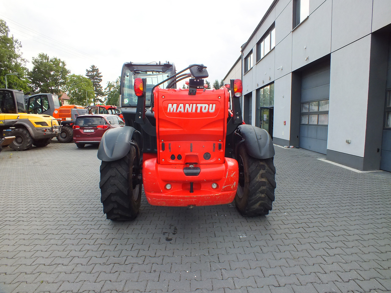 MANITOU MT1840 - Teleskopiskais riteņu iekrāvējs - Ekskavators: foto 4 MANITOU MT1840 - Teleskopiskais riteņu iekrāvējs - Ekskavators: foto 4