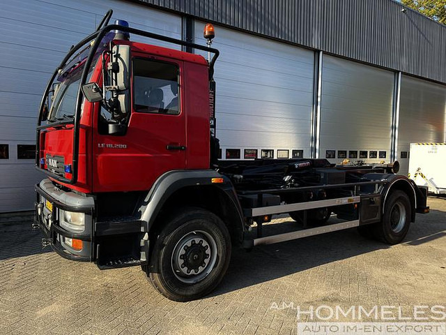 MAN LE 18.280 multilift - Pacēlājs ar āķi: foto 2 MAN LE 18.280 multilift - Pacēlājs ar āķi: foto 2