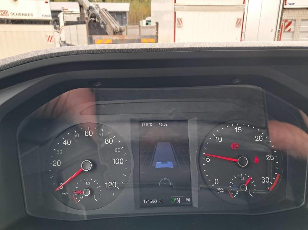 Kravas automašīna ar slēgto virsbūvi MAN TGM 15.250: foto 9