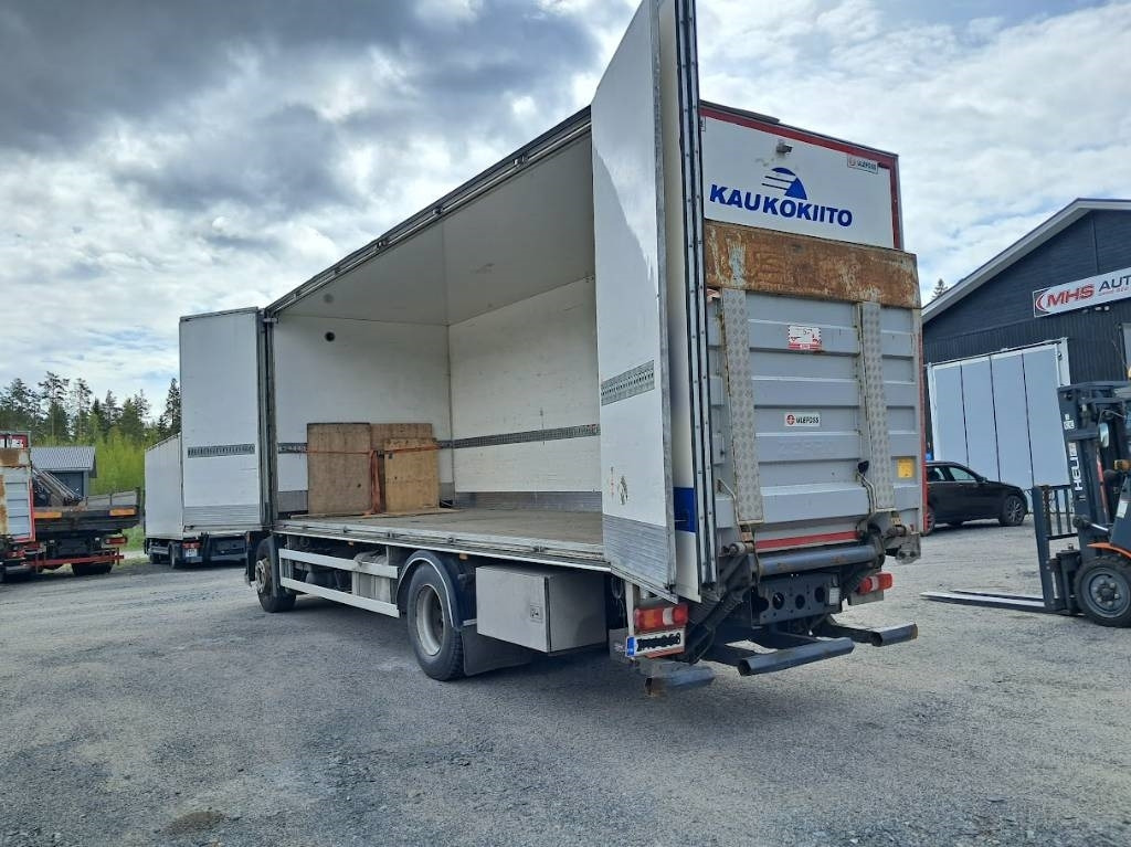 Mercedes-Benz Antos 1824L - Kravas automašīna ar slēgto virsbūvi: foto 5 Mercedes-Benz Antos 1824L - Kravas automašīna ar slēgto virsbūvi: foto 5