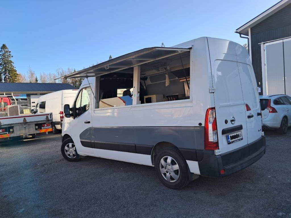 Nissan NV 400 Food Truck Gilli/Katukeittiö auto - Tirdzniecības kravas automašīna, Komercauto: foto 2 Nissan NV 400 Food Truck Gilli/Katukeittiö auto - Tirdzniecības kravas automašīna, Komercauto: foto 2