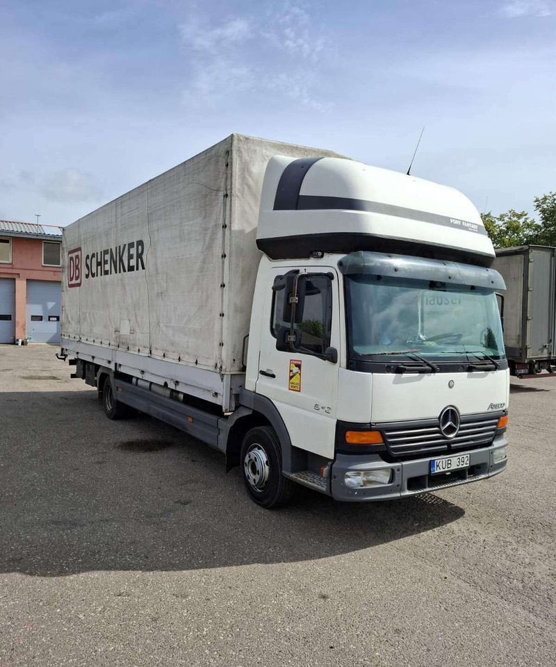 Mercedes-Benz 818 L - Kravas automašīna ar tentu: foto 1 Mercedes-Benz 818 L - Kravas automašīna ar tentu: foto 1