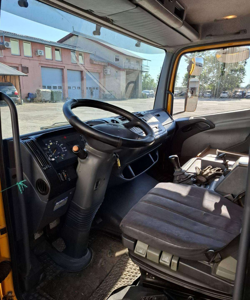 Mercedes-Benz Atego - Kravas automašīna ar tentu: foto 5 Mercedes-Benz Atego - Kravas automašīna ar tentu: foto 5