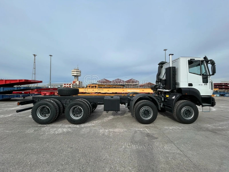 ASTRA HD9 8x4 CHASSIS - Barcelona Stock - Šasija kravas automašīna: foto 3 ASTRA HD9 8x4 CHASSIS - Barcelona Stock - Šasija kravas automašīna: foto 3