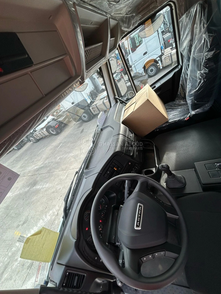 ASTRA HD9 8x4 CHASSIS - Barcelona Stock - Šasija kravas automašīna: foto 5 ASTRA HD9 8x4 CHASSIS - Barcelona Stock - Šasija kravas automašīna: foto 5