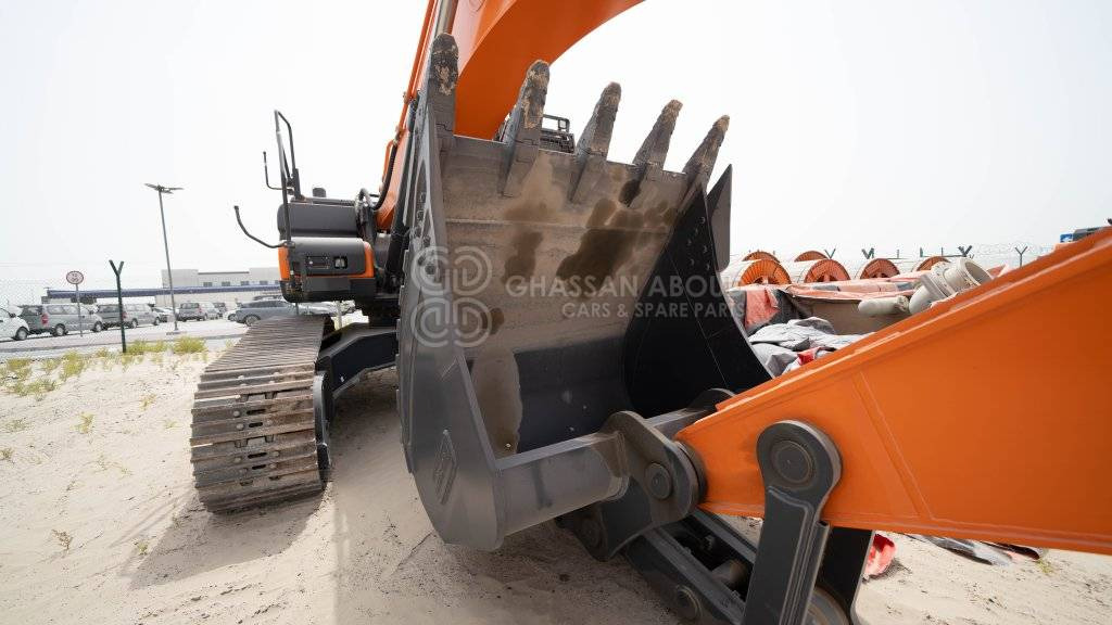 DOOSAN DX450 LCA-7M CRAWLER EXCAVATOR OPERATING WEIGHT 45 TON WITH 2.1 CBM BUCKET (HEAVY DUTY) SHOE 600MM MY2023 - Kāpurķēžu ekskavators: foto 3 DOOSAN DX450 LCA-7M CRAWLER EXCAVATOR OPERATING WEIGHT 45 TON WITH 2.1 CBM BUCKET (HEAVY DUTY) SHOE 600MM MY2023 - Kāpurķēžu ekskavators: foto 3
