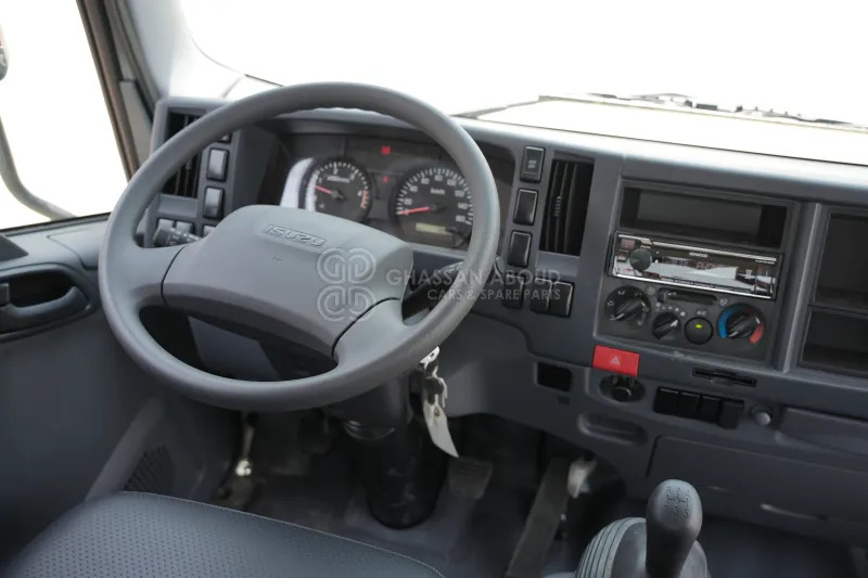 Isuzu NPR 85K 4x2 Long Chassis - Šasija kravas automašīna: foto 5 Isuzu NPR 85K 4x2 Long Chassis - Šasija kravas automašīna: foto 5