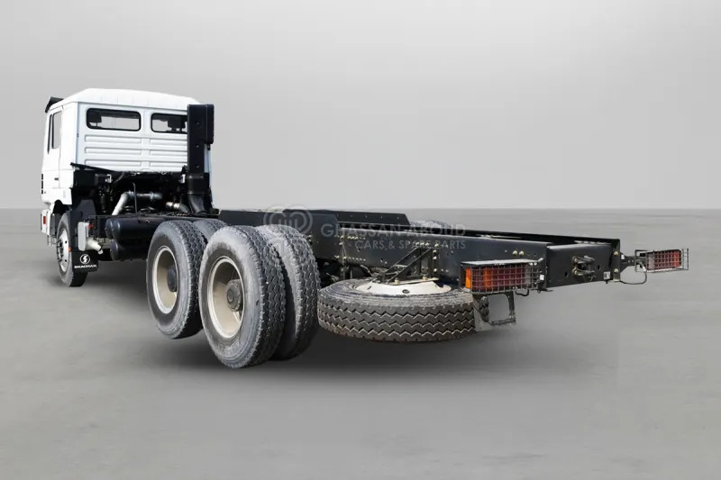 Shacman 6x4 F3000 Chassis - Šasija kravas automašīna: foto 5 Shacman 6x4 F3000 Chassis - Šasija kravas automašīna: foto 5