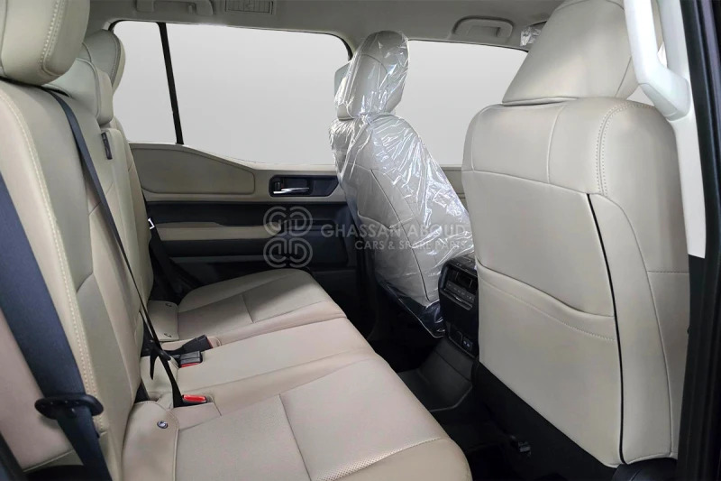SUV Toyota Prado: foto 8