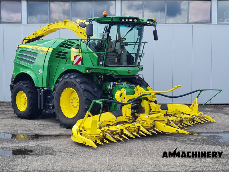 John Deere 8300 pro drive - Lopbarības kombains: foto 3 John Deere 8300 pro drive - Lopbarības kombains: foto 3