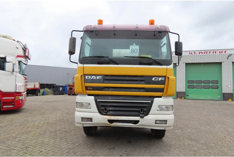 DAF CF 430 8x4, full spring ! Great condition - Betonvedējs: foto 3 DAF CF 430 8x4, full spring ! Great condition - Betonvedējs: foto 3
