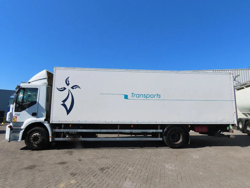 Iveco Stralis 310 EEV . 8 meter box! Retarder, Great condition! - Kravas automašīna ar slēgto virsbūvi: foto 4 Iveco Stralis 310 EEV . 8 meter box! Retarder, Great condition! - Kravas automašīna ar slēgto virsbūvi: foto 4