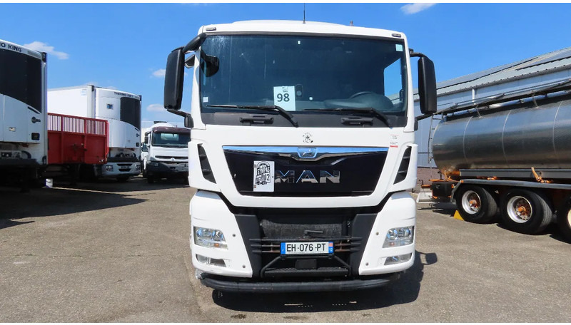 MAN TGX 18.480 446577 KM! RETARDER+ liftaxel + moving axel - Kravas automašīna ar tentu: foto 4 MAN TGX 18.480 446577 KM! RETARDER+ liftaxel + moving axel - Kravas automašīna ar tentu: foto 4