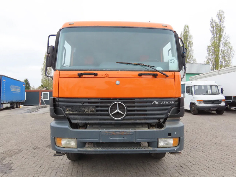 Mercedes-Benz Actros 3240 Manual, steel dumper! Great condition! - Kravas automašīna pašizgāzējs: foto 4 Mercedes-Benz Actros 3240 Manual, steel dumper! Great condition! - Kravas automašīna pašizgāzējs: foto 4