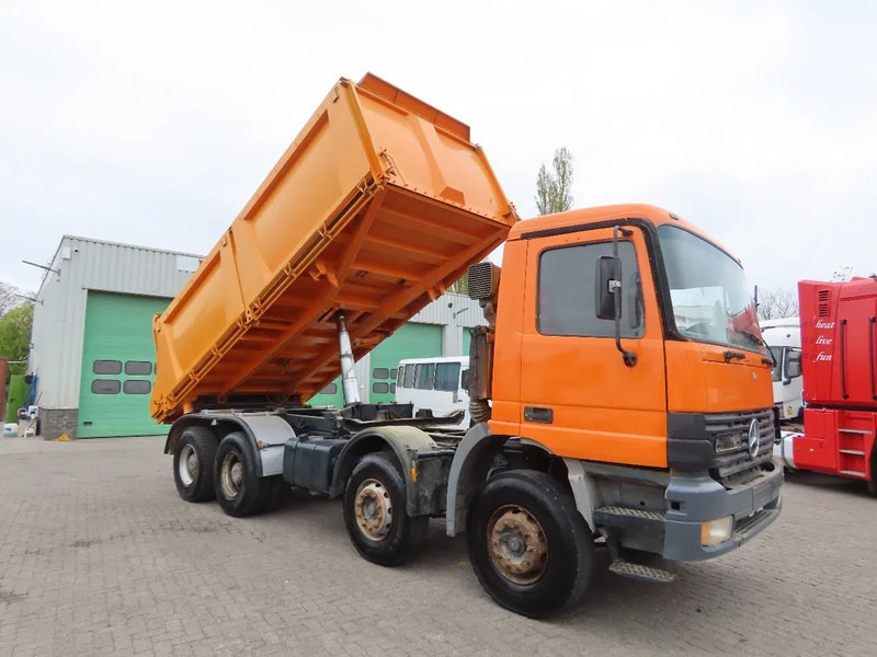 Mercedes-Benz Actros 3240 Manual, steel dumper! Great condition! - Kravas automašīna pašizgāzējs: foto 1 Mercedes-Benz Actros 3240 Manual, steel dumper! Great condition! - Kravas automašīna pašizgāzējs: foto 1