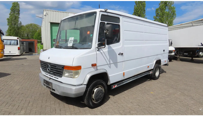 Mercedes-Benz Vario 612 D - Kravas mikroautobuss: foto 1 Mercedes-Benz Vario 612 D - Kravas mikroautobuss: foto 1