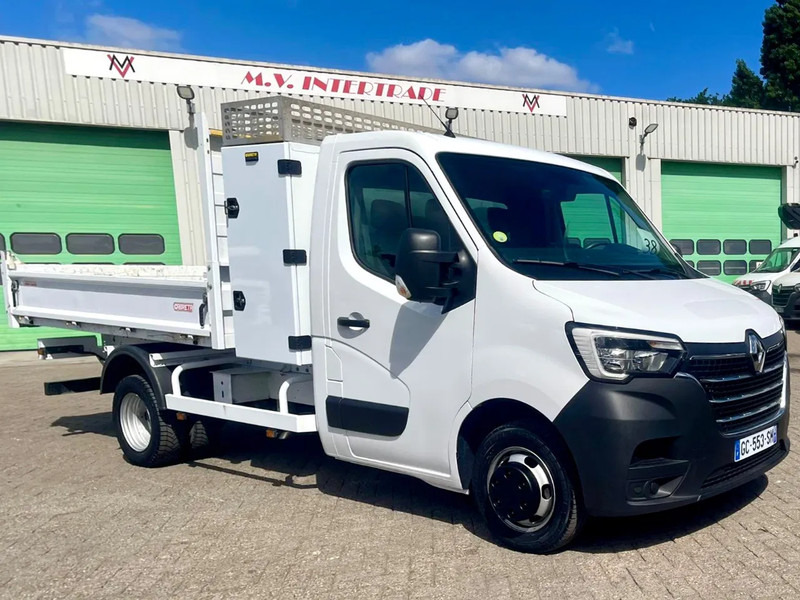 Renault Master 2021, 3 seats, Great condition, ! EURO 6 - Komercauto pašizgāzējs: foto 4 Renault Master 2021, 3 seats, Great condition, ! EURO 6 - Komercauto pašizgāzējs: foto 4