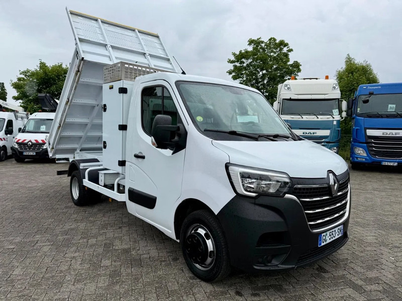 Renault Master 2021, 3 seats, Great condition, ! EURO 6 - Komercauto pašizgāzējs: foto 1 Renault Master 2021, 3 seats, Great condition, ! EURO 6 - Komercauto pašizgāzējs: foto 1