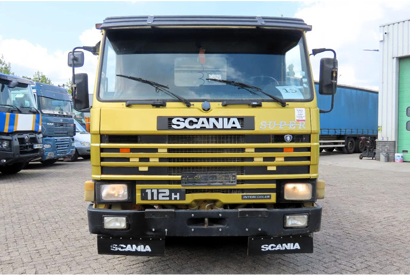 Scania 112 - 360 8x4,GREAT CONDITION! 100% VERY CLEAN - Kravas automašīna pašizgāzējs: foto 4 Scania 112 - 360 8x4,GREAT CONDITION! 100% VERY CLEAN - Kravas automašīna pašizgāzējs: foto 4