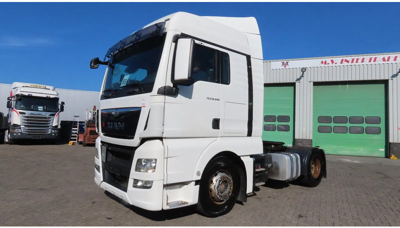 MAN TGX 14.440 RETARDER, 2 tanks, GREAT CONDITION! - Vilcējs: foto 2 MAN TGX 14.440 RETARDER, 2 tanks, GREAT CONDITION! - Vilcējs: foto 2