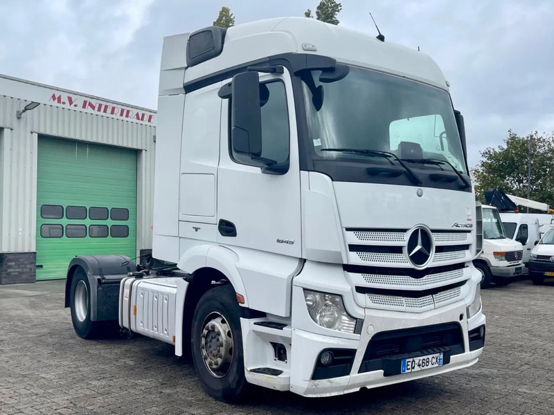 Mercedes-Benz Actros 1845 WDF9634031B990433, 594760 km, COMPRESSOR, PTO, HYDRAULIC - Vilcējs: foto 1 Mercedes-Benz Actros 1845 WDF9634031B990433, 594760 km, COMPRESSOR, PTO, HYDRAULIC - Vilcējs: foto 1