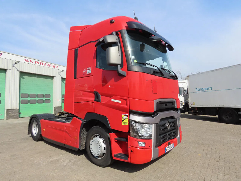 Renault T HIGH 520 VF610A36XND028987 2 tanks, P-airco, 2 beds - Vilcējs: foto 1 Renault T HIGH 520 VF610A36XND028987 2 tanks, P-airco, 2 beds - Vilcējs: foto 1
