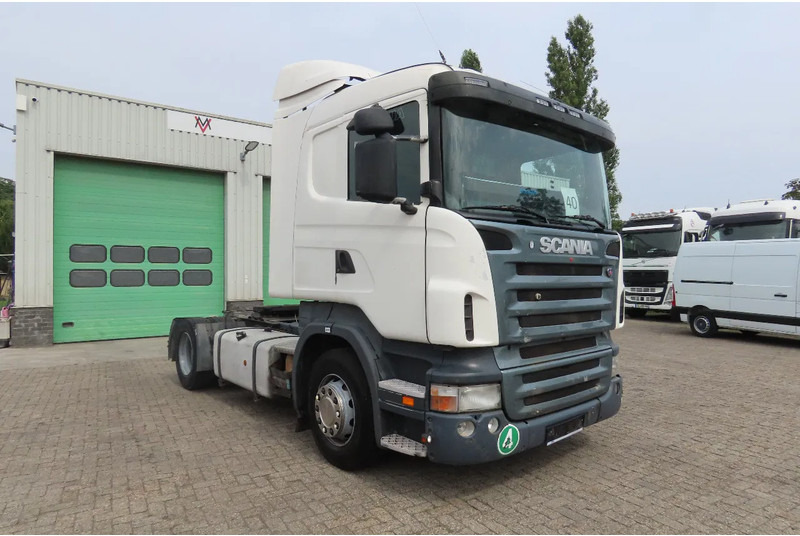 Scania R420 2 tanks, 2 beds, manual gearbox - Vilcējs: foto 1 Scania R420 2 tanks, 2 beds, manual gearbox - Vilcējs: foto 1
