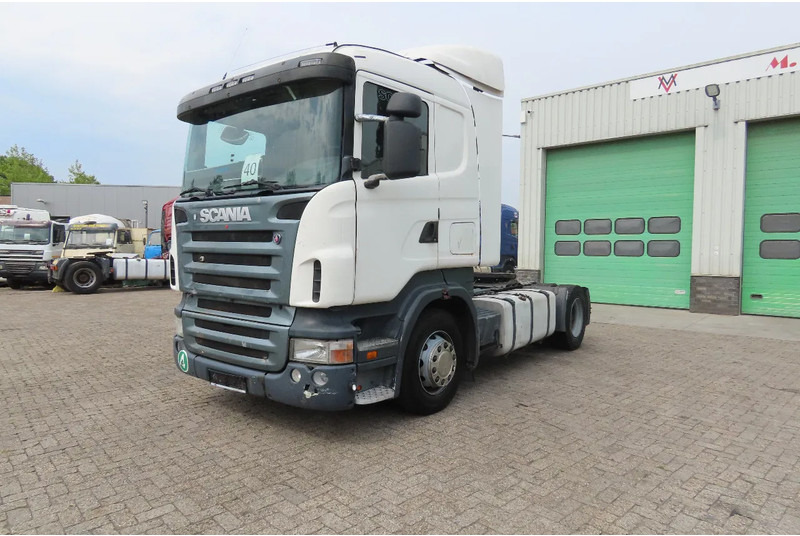 Scania R420 2 tanks, 2 beds, manual gearbox - Vilcējs: foto 2 Scania R420 2 tanks, 2 beds, manual gearbox - Vilcējs: foto 2
