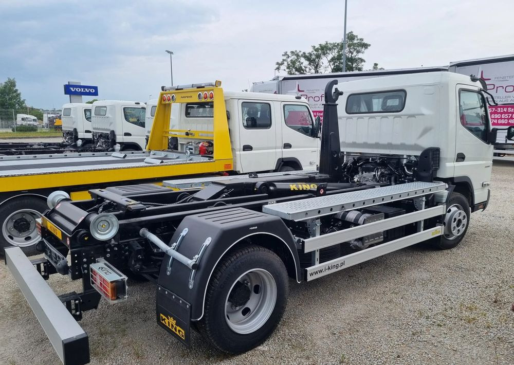 FUSO Canter 9c18AMT - Pacēlājs ar āķi: foto 2 FUSO Canter 9c18AMT - Pacēlājs ar āķi: foto 2