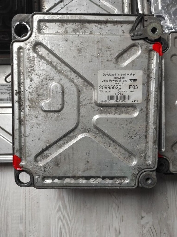 Volvo 20995620 Renault truck - Elektroniskais vadības bloks (ECU) - Kravas automašīna: foto 2 Volvo 20995620 Renault truck - Elektroniskais vadības bloks (ECU) - Kravas automašīna: foto 2