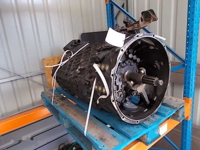 ZF 16S 2221 WITH RETARDER Renault PREMIUM DXI 410 440 450 - Pārnesumkārba - Kravas automašīna: foto 1 ZF 16S 2221 WITH RETARDER Renault PREMIUM DXI 410 440 450 - Pārnesumkārba - Kravas automašīna: foto 1