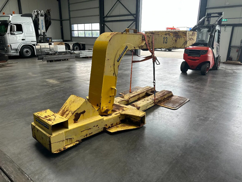 HOUCON GN27 Gooseneck FOR MAFI - Termināļa traktors: foto 1 HOUCON GN27 Gooseneck FOR MAFI - Termināļa traktors: foto 1